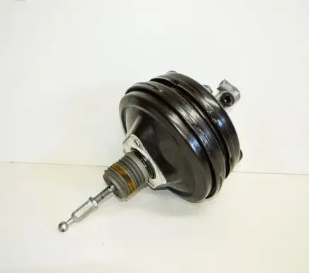Audi A6 S6 C6 4F Brake booster 4F0612105N