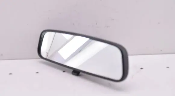 Rear view mirror (interior)