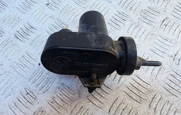 Audi Cabriolet B3 8G Cruise control unit/module 811907325