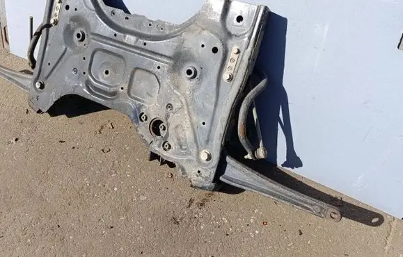 Citroen Jumpy Front subframe 30012397