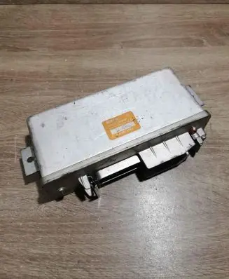 Audi A6 S6 C4 4A ABS control unit/module 0265100037 443907379C