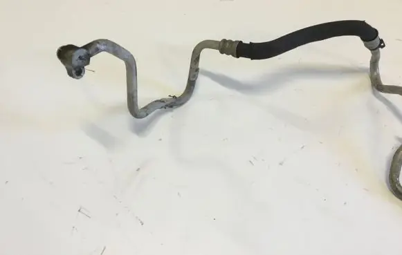 BMW 6 F12 F13 Oil cooling pipe 7590614