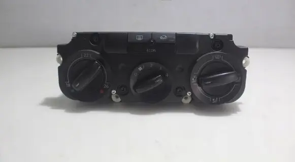 Volkswagen Golf V Interior fan control switch 