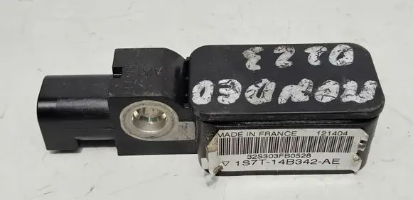 Ford Mondeo Mk III Airbag deployment crash/impact sensor 1S7T14B342 1S7T14B342AE