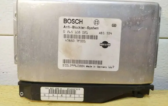 Nissan Terrano ABS control unit/module 478507F001 0265108021 DT0L29960884