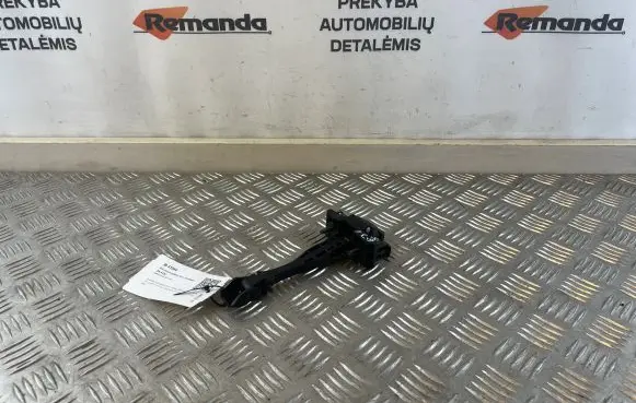 BMW 5 G30 G31 Rear door check strap stopper