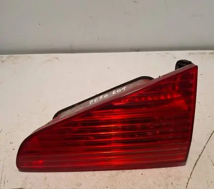 Peugeot 607 Tailgate rear/tail lights E29008 9008