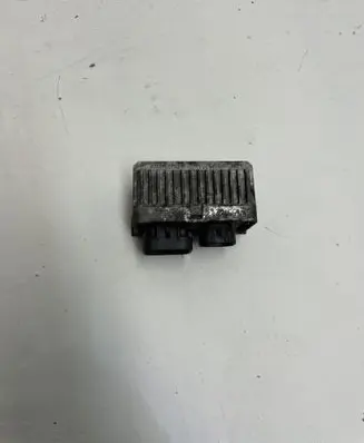 Opel Insignia A Glow plug pre-heat relay 55574293