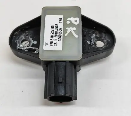 Porsche Panamera (970) Airbag deployment crash/impact sensor 97061822700