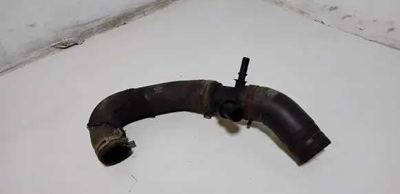 Land Rover Discovery 4 - LR4 Engine coolant pipe/hose AH228B273AA