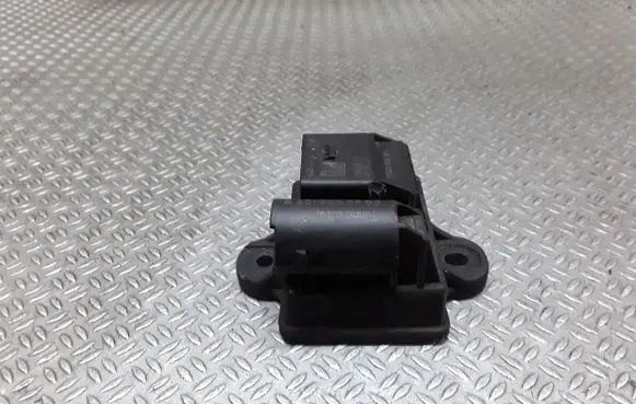 Mercedes-Benz Sprinter W906 Glow plug pre-heat relay A6519000900