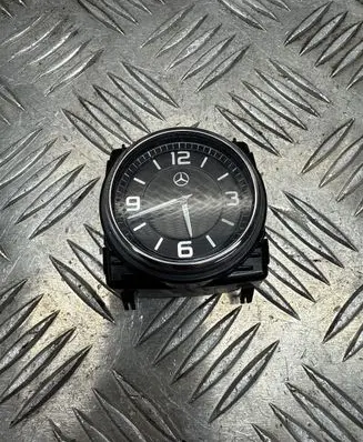 Mercedes-Benz E W213 Clock A2138270070 16160185609 VP4SDF15A030CA