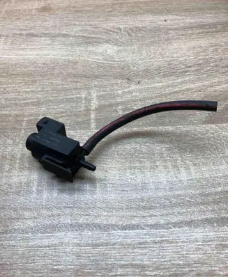 BMW 3 E46 Turbo solenoid valve 1712712