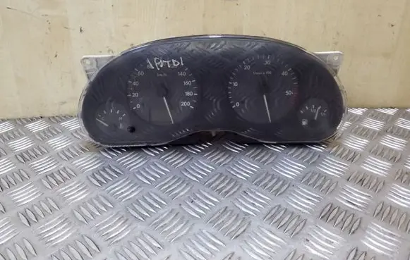 Volkswagen Sharan Speedometer (instrument cluster) 7M0919862H 95VW10849NC