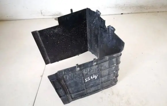 Audi A3 S3 8P Battery box tray 1k0915335