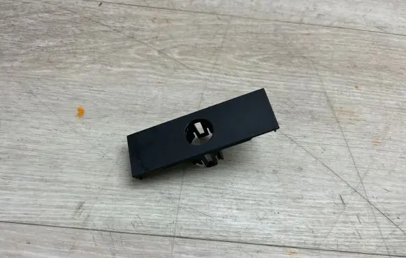 Volkswagen Touareg II Front parking sensor holder (PDC) 7P6919493C