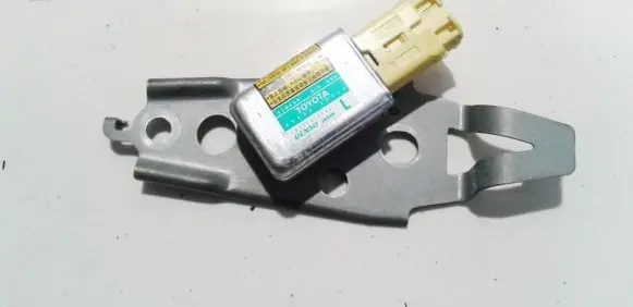 Lexus GS 300 350 430 450H Airbag deployment crash/impact sensor 8983030130 89830-30130