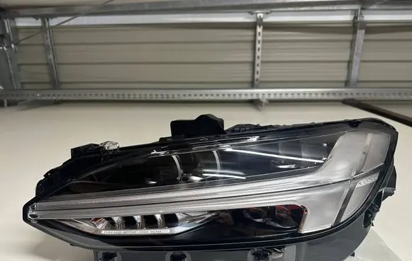 Headlight/headlamp