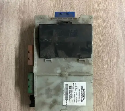Volvo XC60 Comfort/convenience module 3659AF01125TP 30765624AE 7G9T14C256FA