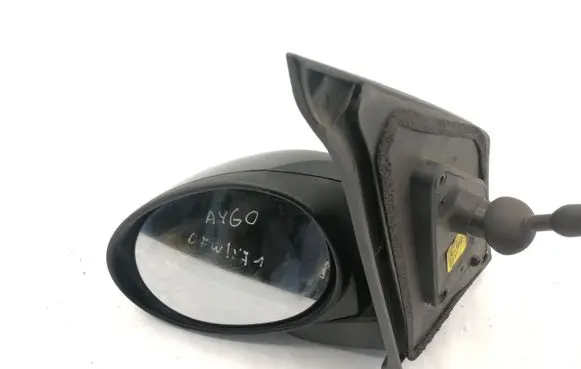 Toyota Aygo AB10 Front door electric wing mirror 013775