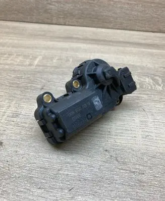 Volvo 440 Throttle valve position sensor 0132008600