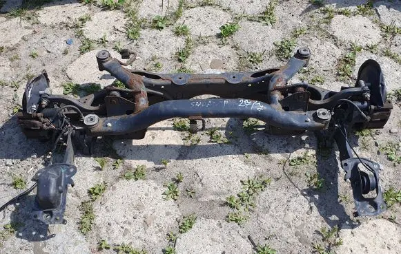 Volkswagen Sharan Rear beam 