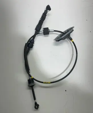 KIA Sorento Gear shift cable linkage