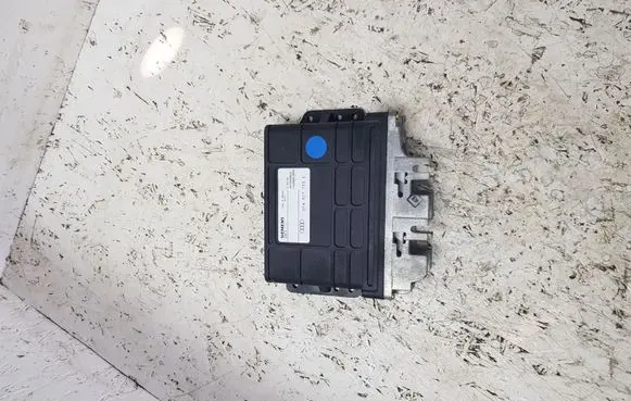 Audi A4 S4 B5 8D Gearbox control unit/module SIEMENS 01N927733E
