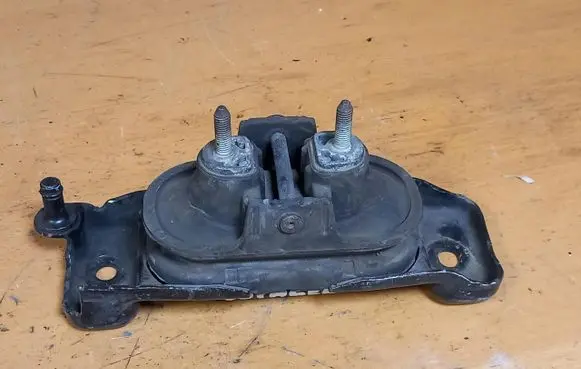 Chrysler Voyager Engine mount vacuum valve 4880496