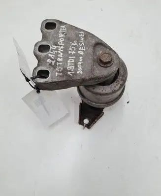 Volkswagen Transporter - Caravelle T5 Engine mount bracket 7H0199256F