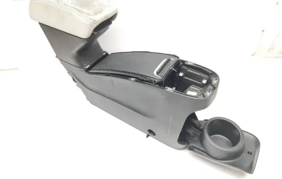 Fiat 500E Armrest 07357286450 1132021
