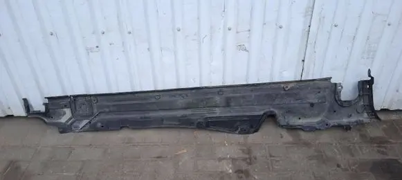 Volkswagen Touareg II Side bottom protection 7P0825201