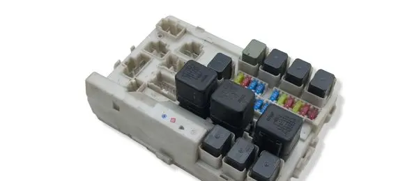 Nissan 350Z Fuse module 284B7AQ006