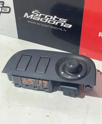 Dacia Logan II Mirror switch trim 684937116r