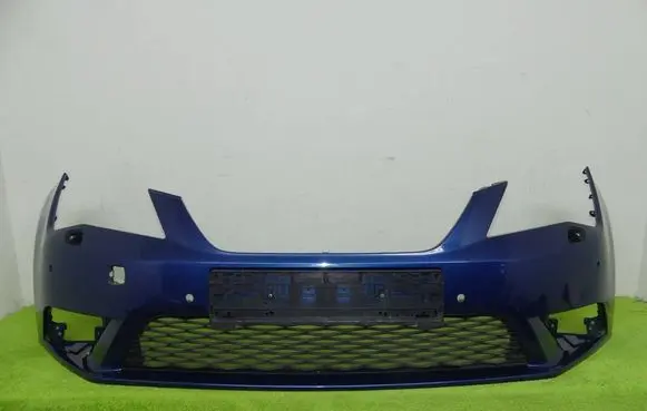 Seat Leon (5F) Front bumper 5F0807221