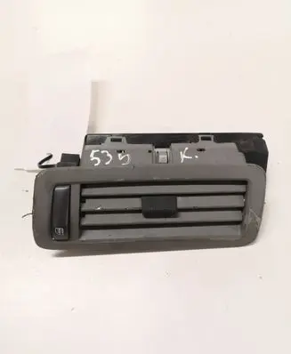 Volkswagen Phaeton Rear air vent grill 3D0819