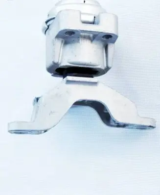 Volvo V60 Engine mount bracket 31304038