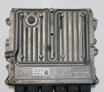 BMW 3 F30 F35 F31 Engine control unit/module 8691823