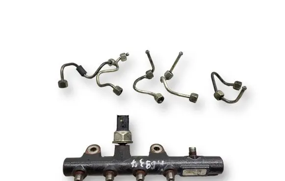 Nissan Juke I F15 Fuel main line pipe 151981239 H8201225030