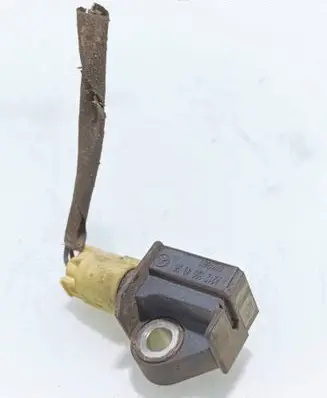 Mercedes-Benz C W204 Airbag deployment crash/impact sensor A2128204926 5WK43872
