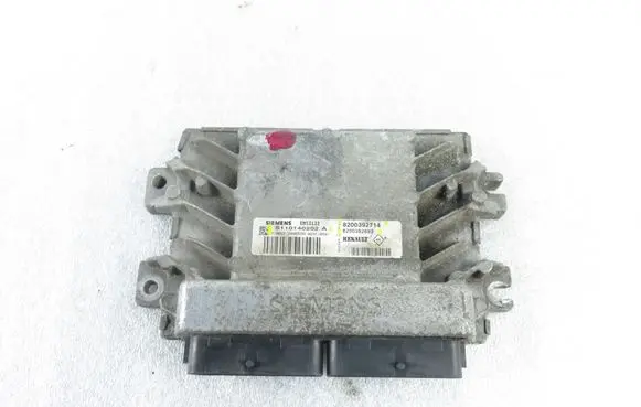 Renault Thalia I Engine control unit/module 8200392714 S110140202A 8200392693