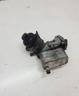 BMW 7 E38 Oil filter mounting bracket 2247204 8792145