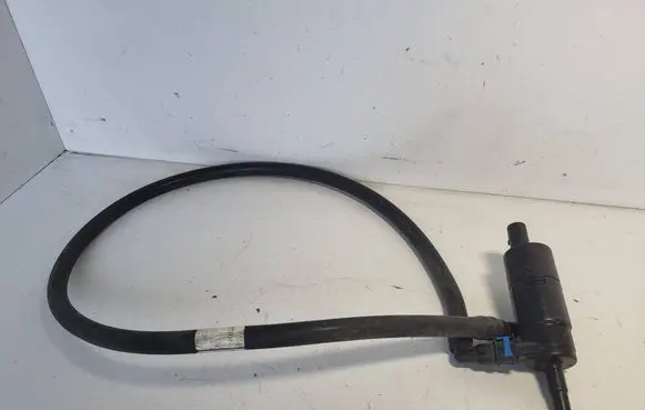 BMW 3 E90 E91 Headlight washer hose/pipe 1012913