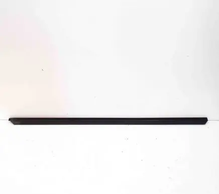 Maserati GranTurismo Door glass trim 