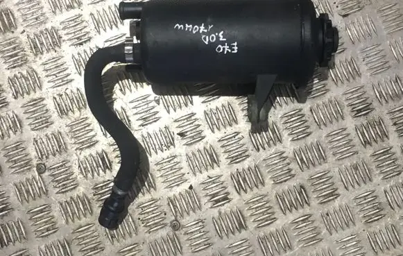 BMW X5 E70 Power steering fluid tank/reservoir 10617211