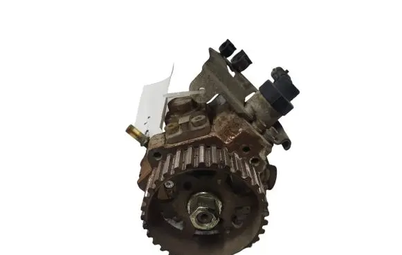 Ford Focus Fuel injection high pressure pump 0445010102 9656300380