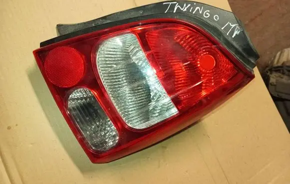 Renault Twingo II Rear/tail lights