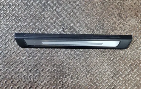 Audi Q5 SQ5 Front sill trim cover 80A853373 80A853373A
