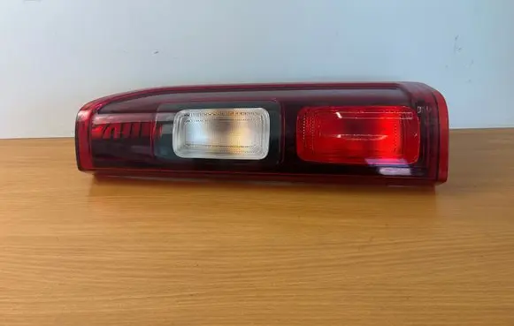 Renault Trafic III (X82) Rear/tail lights 93867969