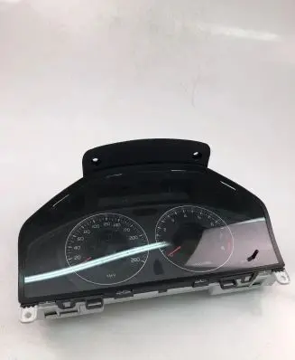 Volvo V70 Speedometer (instrument cluster) 30786622AB